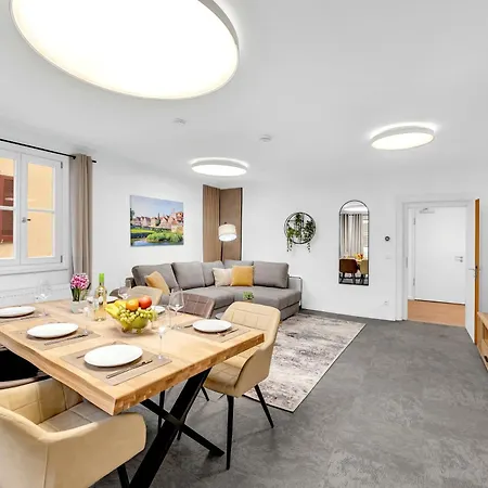 Inhome - Zentral - Kueche - Tv - Netflix *