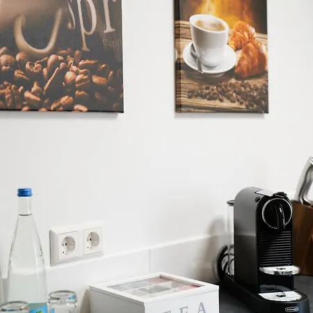 Inhome - Zentral - Kueche - Tv - Netflix